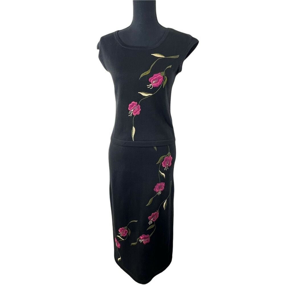 Peruvian Connection 2-Piece Floral Embroidered Blouse & Skirt Set Size X Small